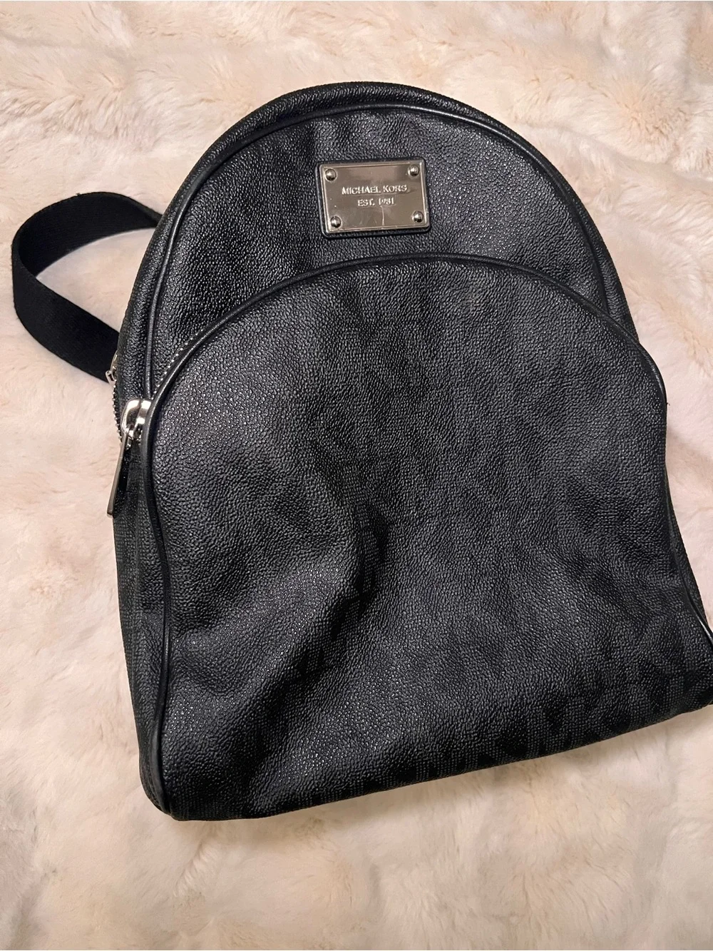 Michael Kors black pebbled